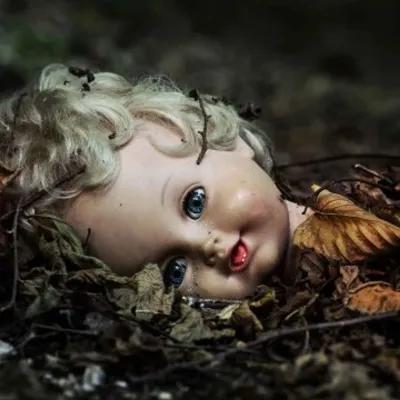 Lilith, la bambina delle bambole poster1